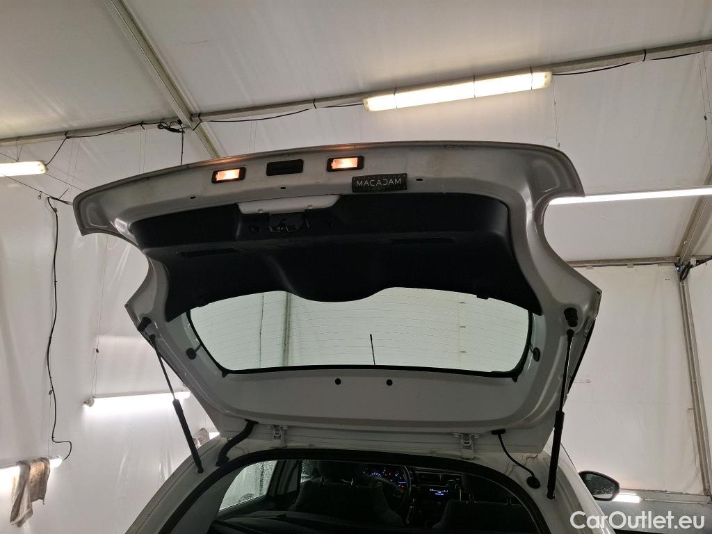  Citroen  C3  Société Feel 1.5 BlueHDI 100CV BVM5 E6dT #4