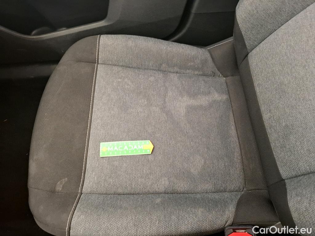  Citroen  C4  Berline Feel Nav Business R 1.5 BlueHDI 130CV BVA8 6E #3