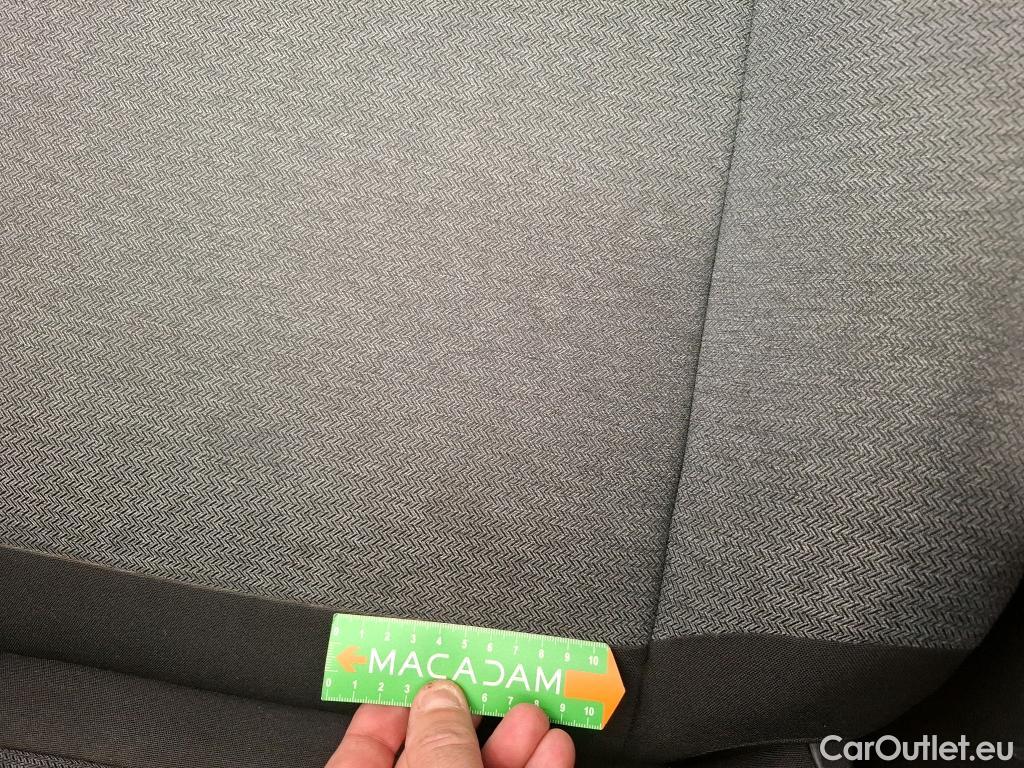  Citroen  C4  Berline Feel Nav Business R 1.5 BlueHDI 130CV BVA8 6E #4