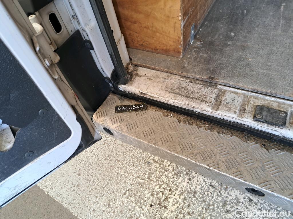  Citroen  Jumper  Fourgon Grand Volume 30 L2H2 Club BlueHDi 120 Start&Stop BlueHDi 120CV BVM6 E6dT #32