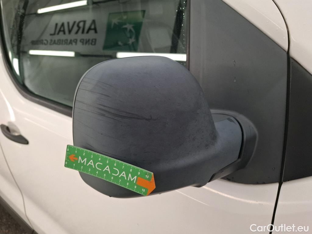  Citroen  Jumpy CITROEN  / 2016 / 4P / Fourgon tôlé Taille M BlueHDi 120 S&S BVM6 Business #50