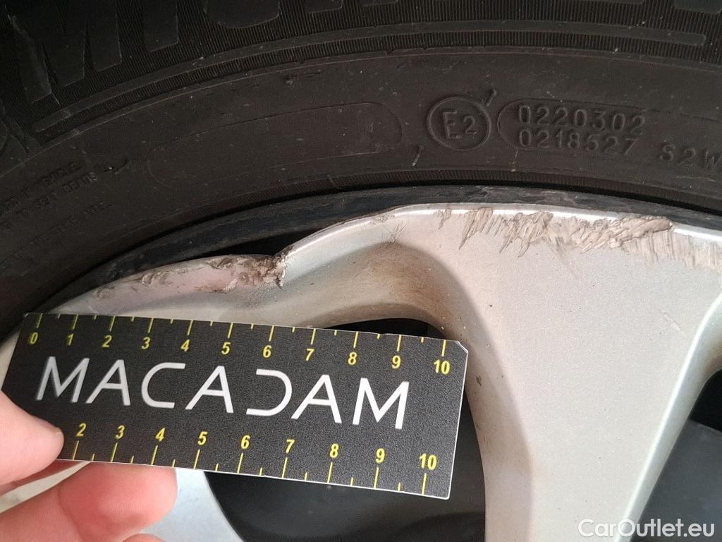  Citroen  C3  Société Feel 1.5 BlueHDI 100CV BVM6 E6d #64