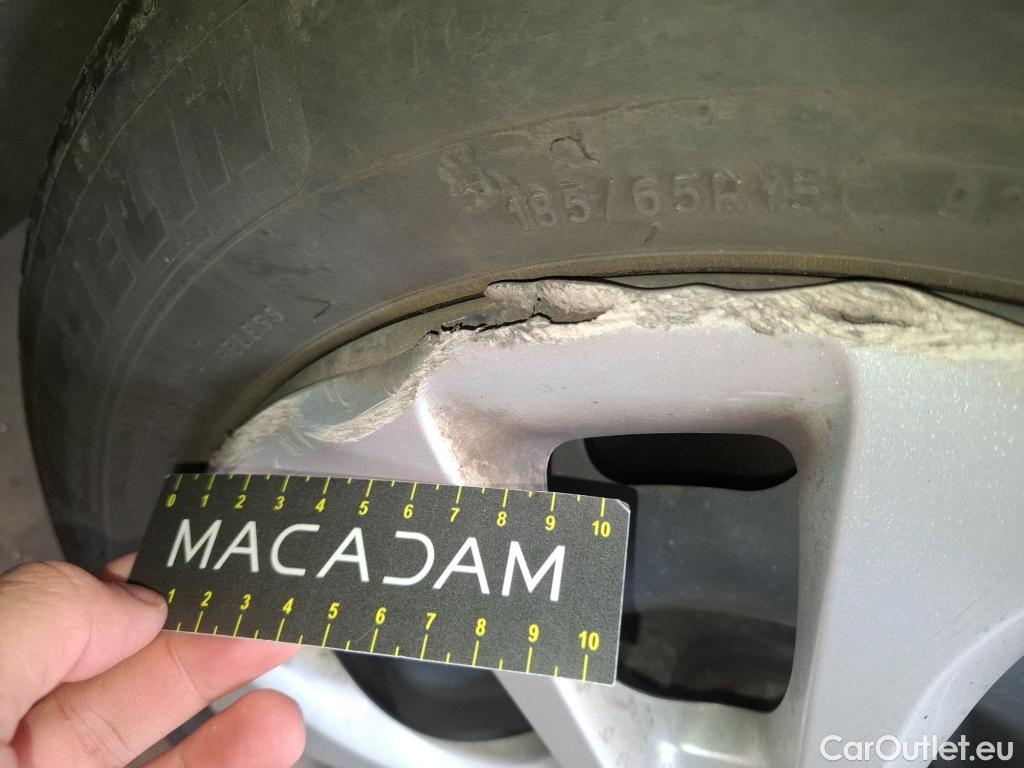  Citroen  C3  Société Feel 1.5 BlueHDI 100CV BVM6 E6d #54