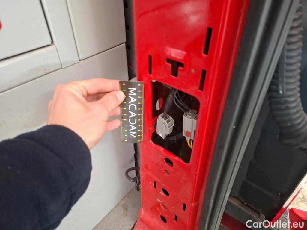  Ford  Transit FORD  / 2019 / 4P / Fourgon tôlé 2.0 ECOB 130PS 350 L3H2 FWD AMBIENTE #26