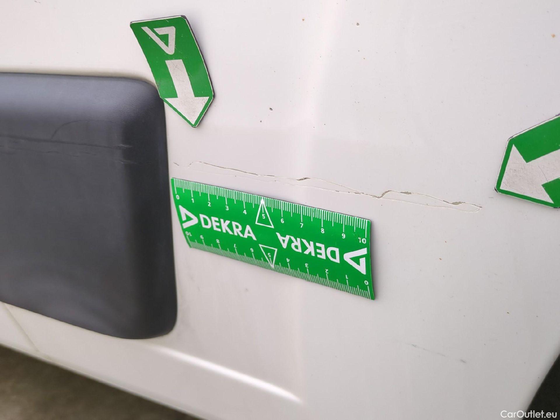  Citroen  Jumper CITROEN  VU 4p Fourgon 35 L2H2 BlueHDi 130 S&S BVM6 Business #17