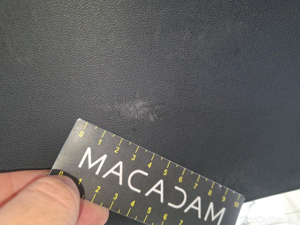  Citroen  C3  Société Feel 1.5 BlueHDI 100CV BVM6 E6d #38