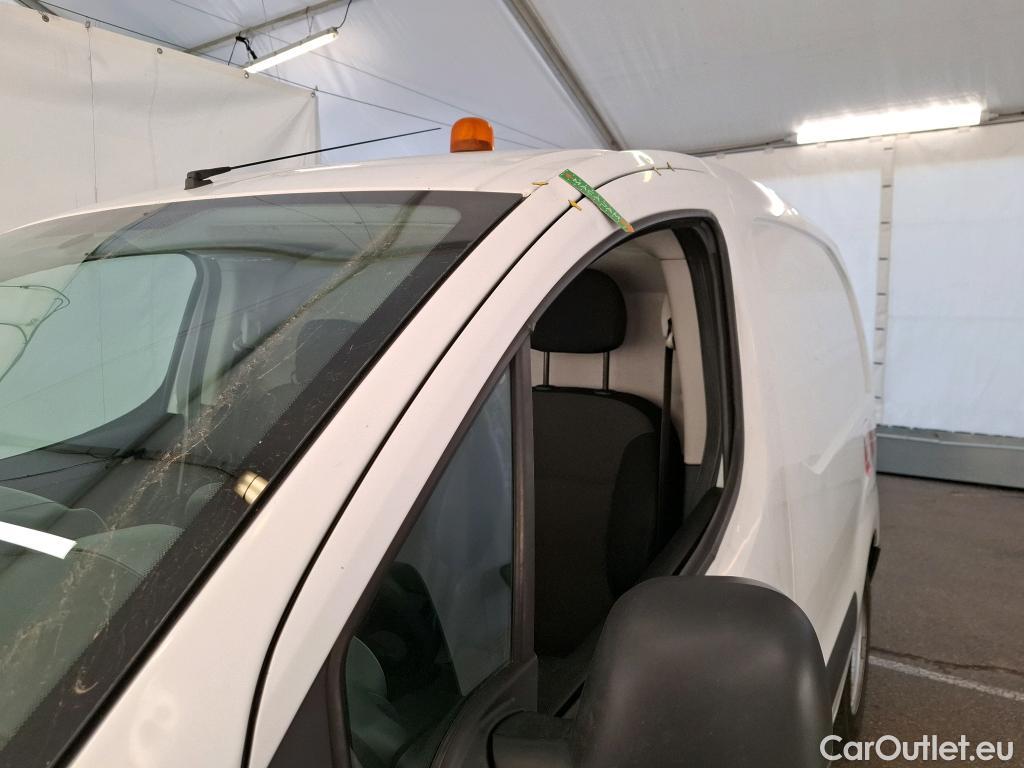  Citroen  Berlingo  Fourgon Club L1 (Court) 1.6 BlueHDi 75CV BVM5 E6 #32