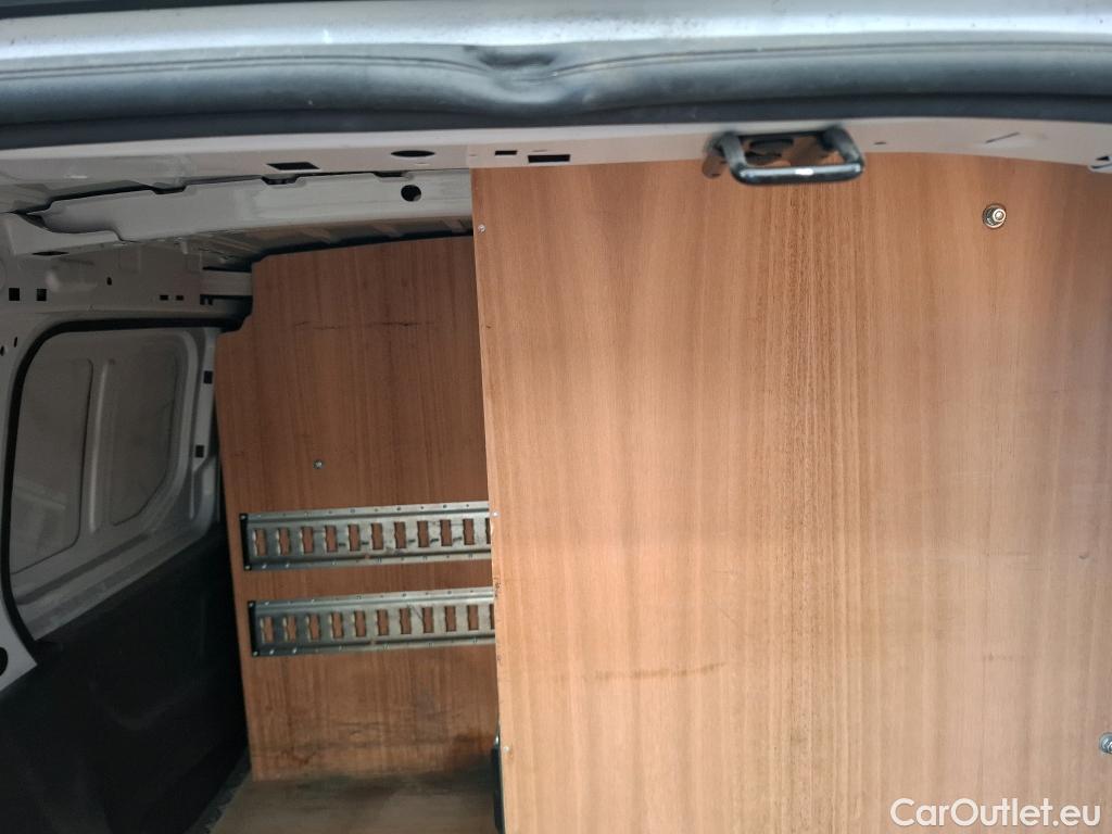  Citroen  Berlingo  Fourgon Club M 650 1.5 BlueHDi 100CV BVM6 E6d #22