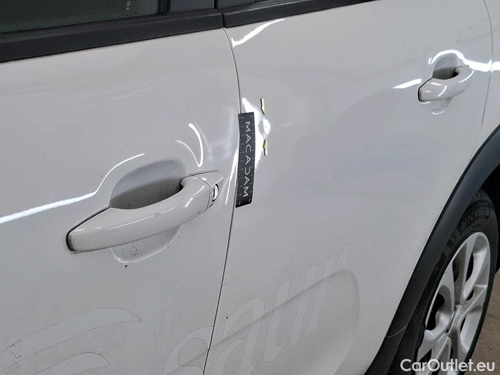  Citroen  C3  Société Feel 1.5 BlueHDI 100CV BVM6 E6d #50