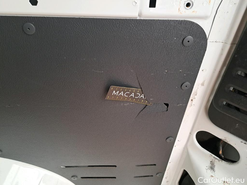  Peugeot  Boxer PEUGEOT  VU 4p Fourgon BLUEHDI 130 PREMIUM PA 333 L2H2 #55