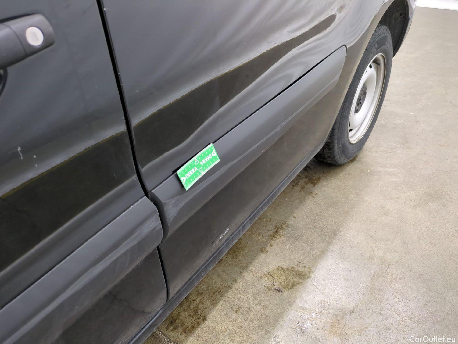  Peugeot  Partner  L1 Premium Pack 1.6 HDi 100CV BVM5 E6 #54