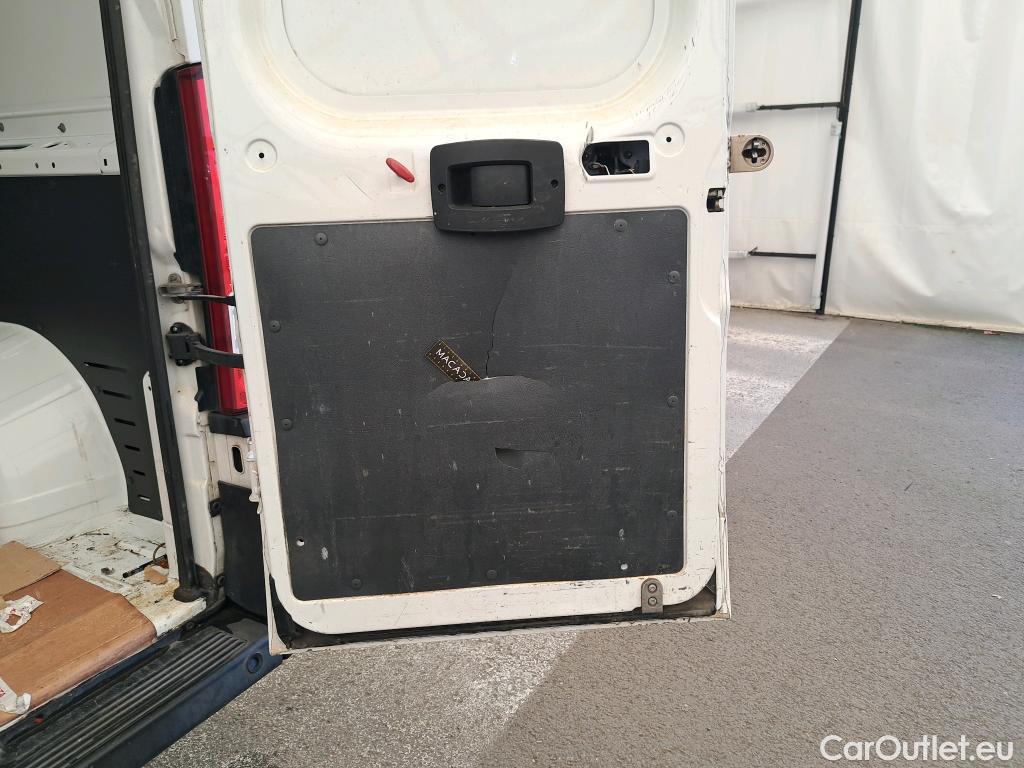  Peugeot  Boxer PEUGEOT  VU 4p Fourgon BLUEHDI 130 PREMIUM PA 333 L2H2 #52