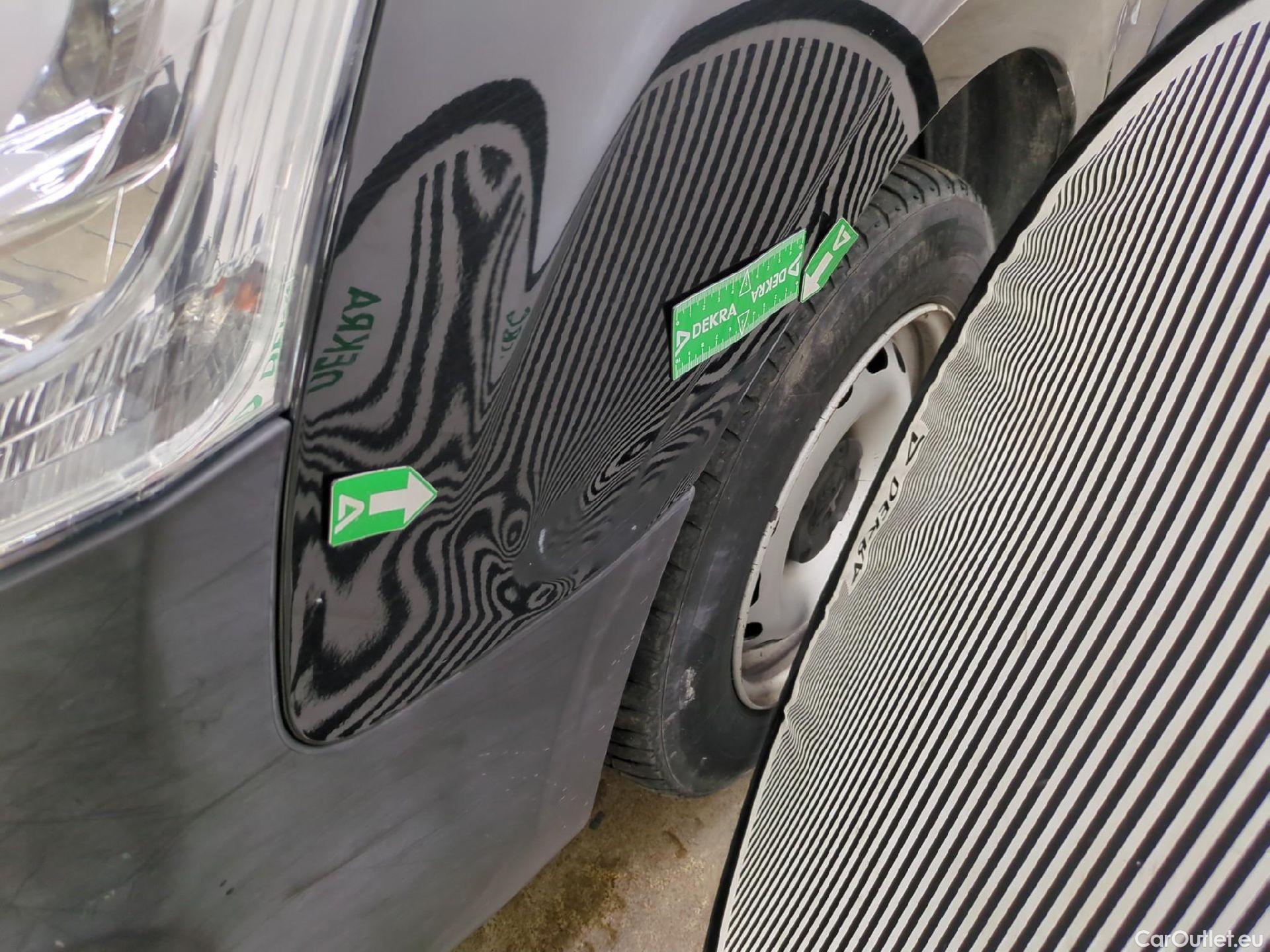  Peugeot  Partner  L1 Premium Pack 1.6 HDi 100CV BVM5 E6 #48