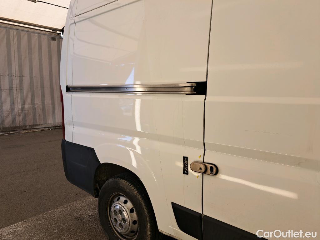  Peugeot  Boxer PEUGEOT  VU 4p Fourgon BLUEHDI 130 PREMIUM PA 333 L2H2 #13