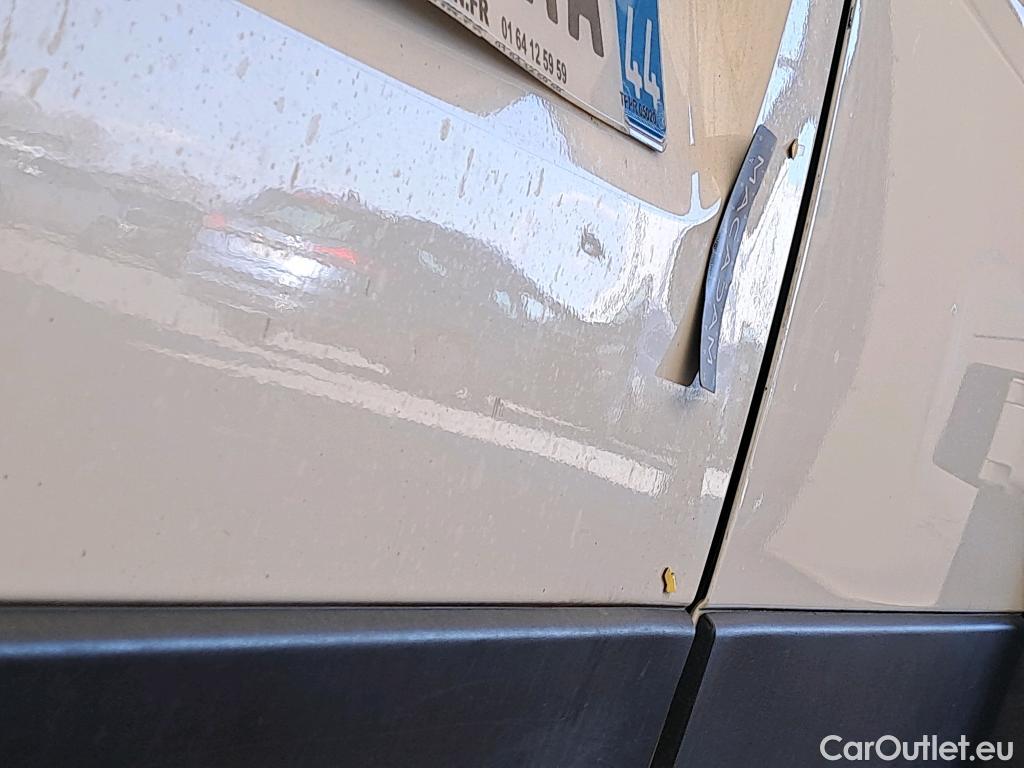  Peugeot  Boxer PEUGEOT  VU 4p Fourgon BLUEHDI 130 PREMIUM PA 333 L2H2 #25