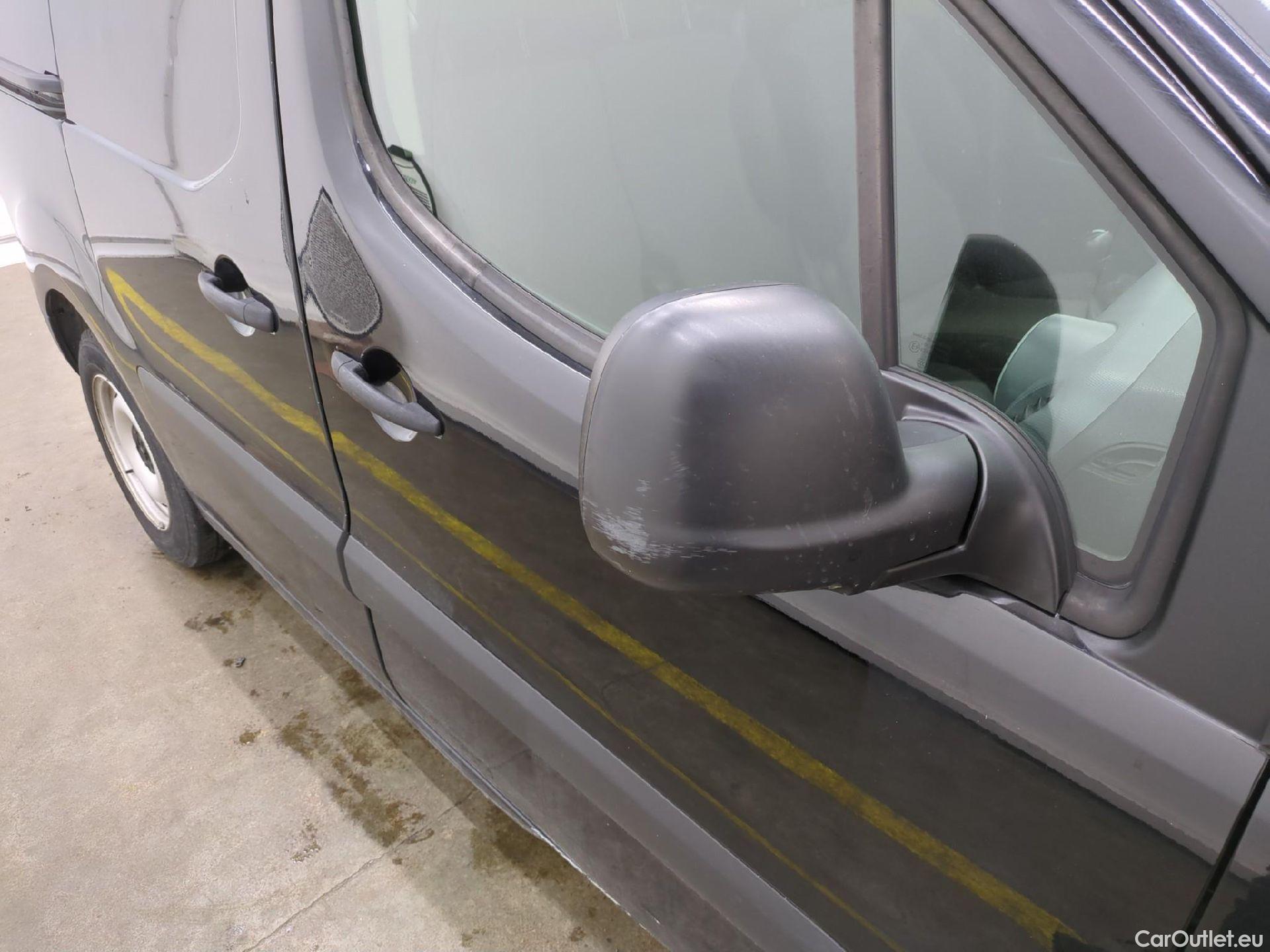  Peugeot  Partner  L1 Premium Pack 1.6 HDi 100CV BVM5 E6 #21