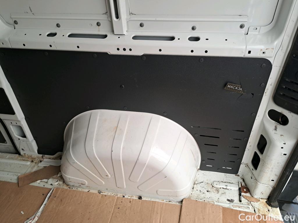  Peugeot  Boxer PEUGEOT  VU 4p Fourgon BLUEHDI 130 PREMIUM PA 333 L2H2 #54