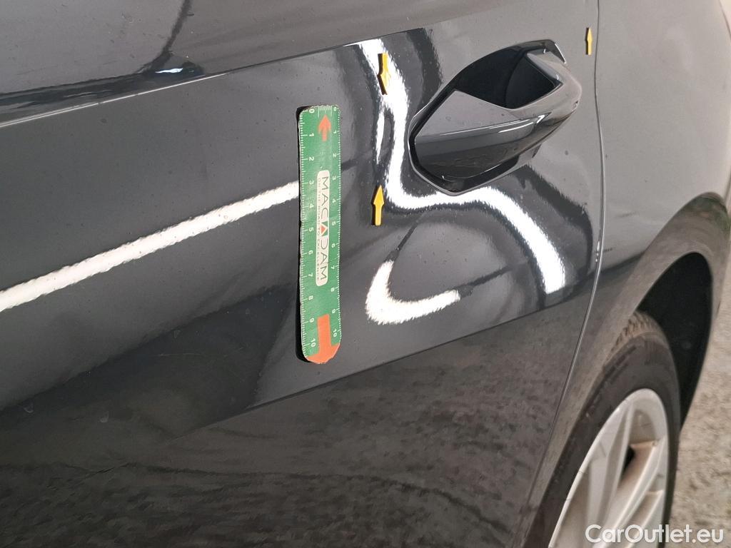  Audi  A3 AUDI  Berline / 2020 / 4P / Berline 35 TFSI 150 MHEV S Tronic Business Line #16