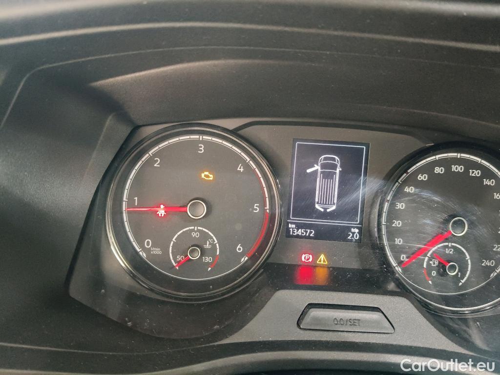  Volkswagen  Transporter VOLKSWAGEN  / 2019 / 4P / Fourgon tôlé 2.0 TDi 110 L1H1 Business #8