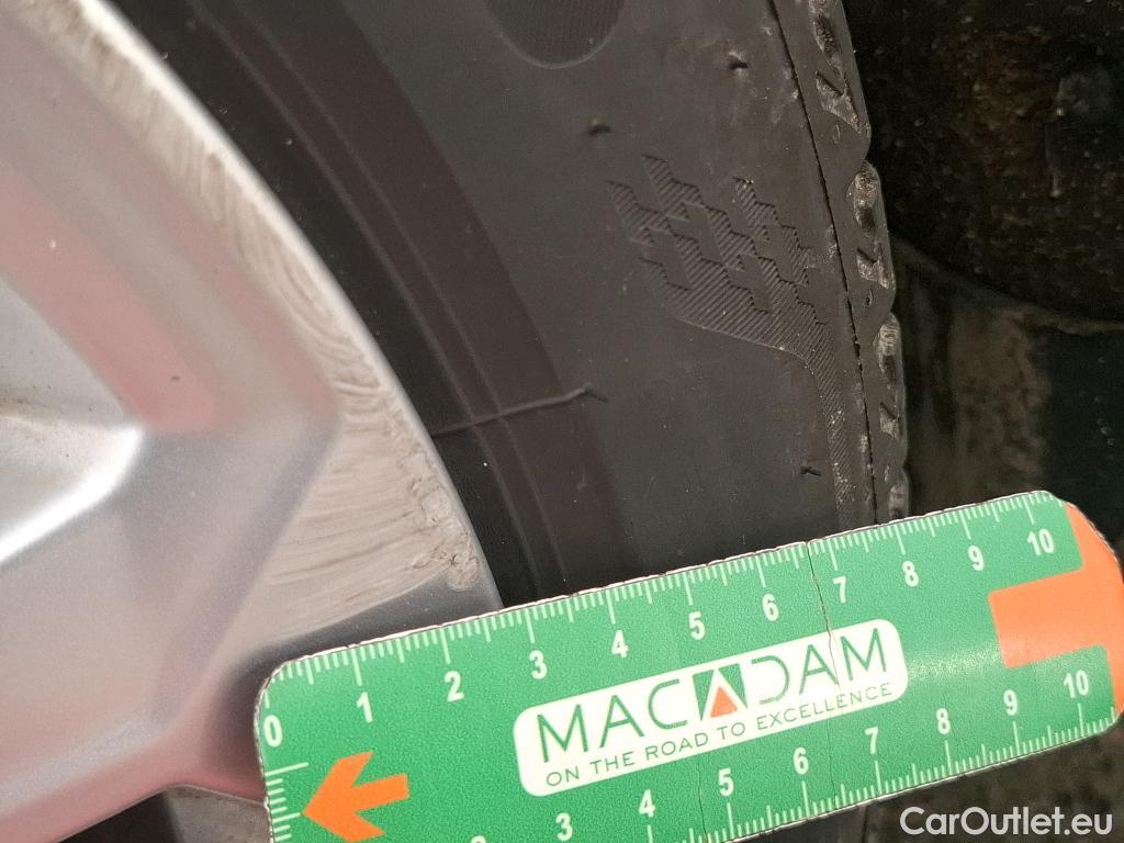  Audi  A3 AUDI  Berline / 2020 / 4P / Berline 35 TFSI 150 MHEV S Tronic Business Line #12