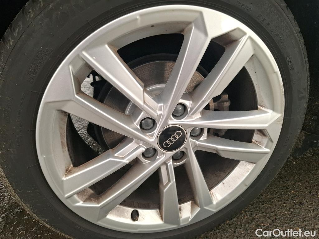  Audi  A3 AUDI  Berline / 2020 / 4P / Berline 35 TFSI 150 MHEV S Tronic Business Line #10