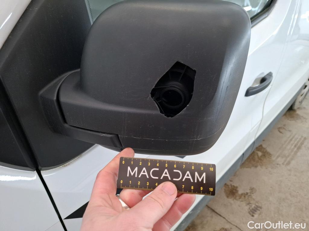  Renault  Trafic  Furgon Grand Confort L1H1 1000 1.6 dCi 120CV BVM6 E6 #29