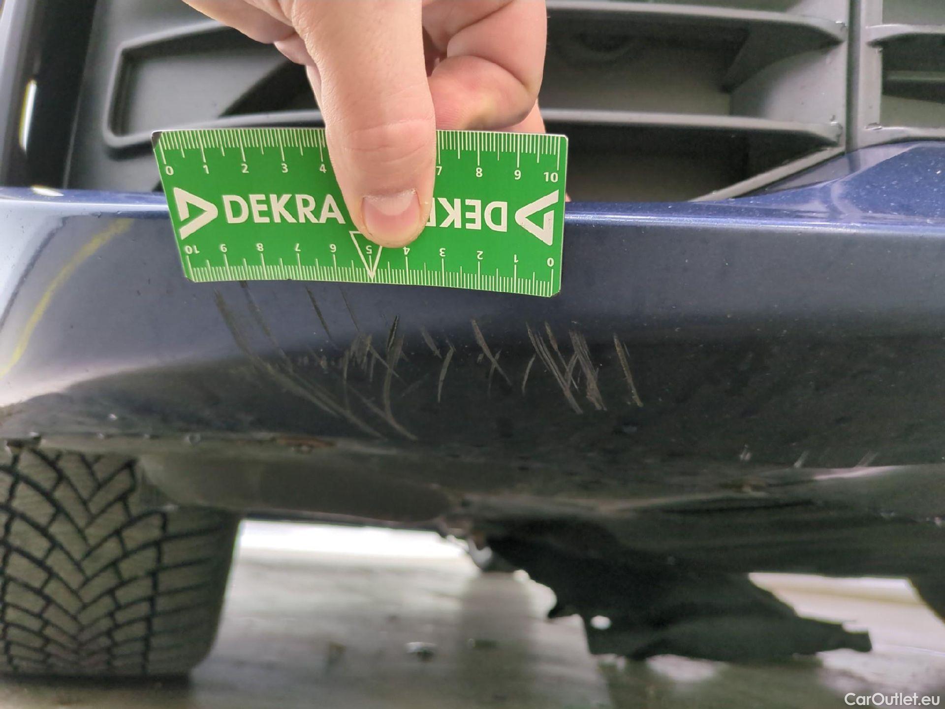  Bmw  Serie 1 BMW Série 1 / 2019 / 5P / Berline 1.5 116I Business Design #32