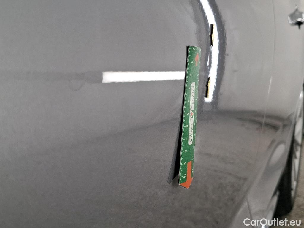  Audi  A5 Sportback AUDI  / 2019 / 5P / Berline 35 TDI 163 S TRONIC 7 BUSI LINE SB #24