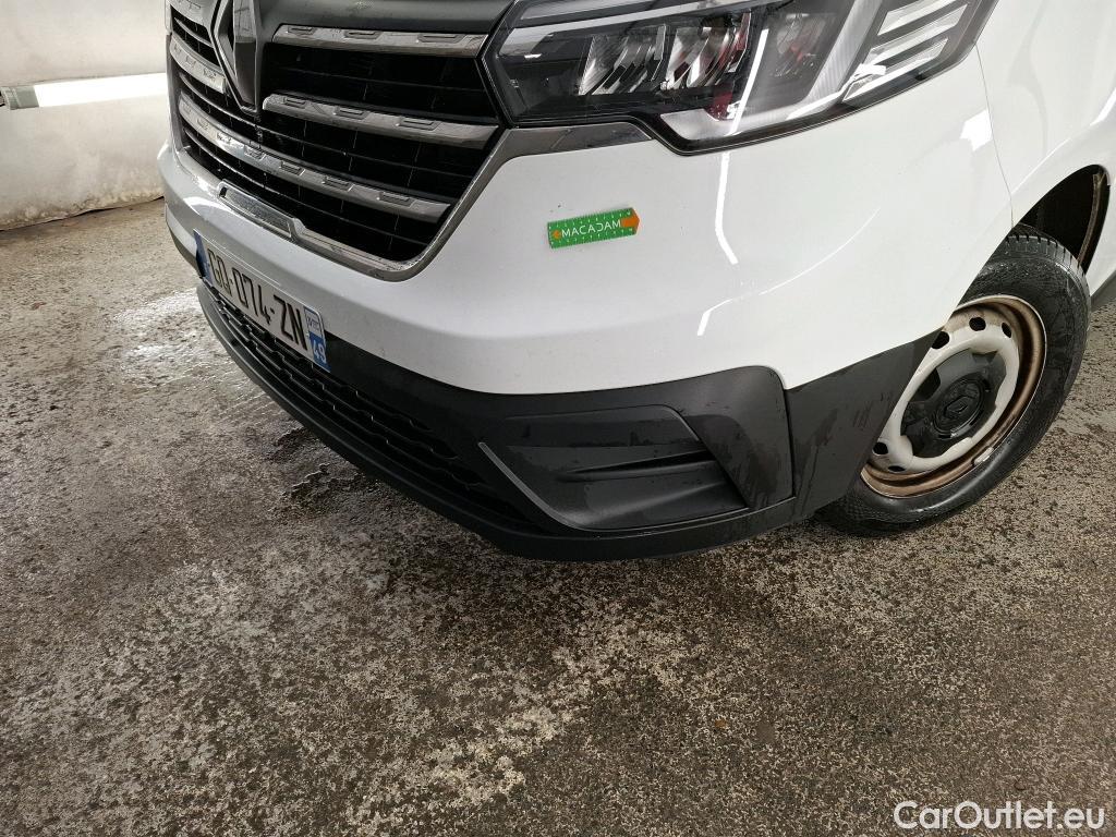  Renault  Trafic  Fourgon L2H1 3T Grand Confort 2.0 dCi 130CV BVM6 E6d #24