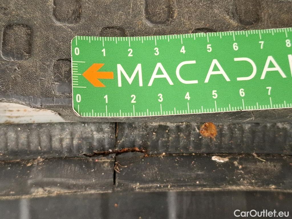  Renault  Trafic  Fourgon L2H1 1300 Grand Confort 1.6 dCi #44