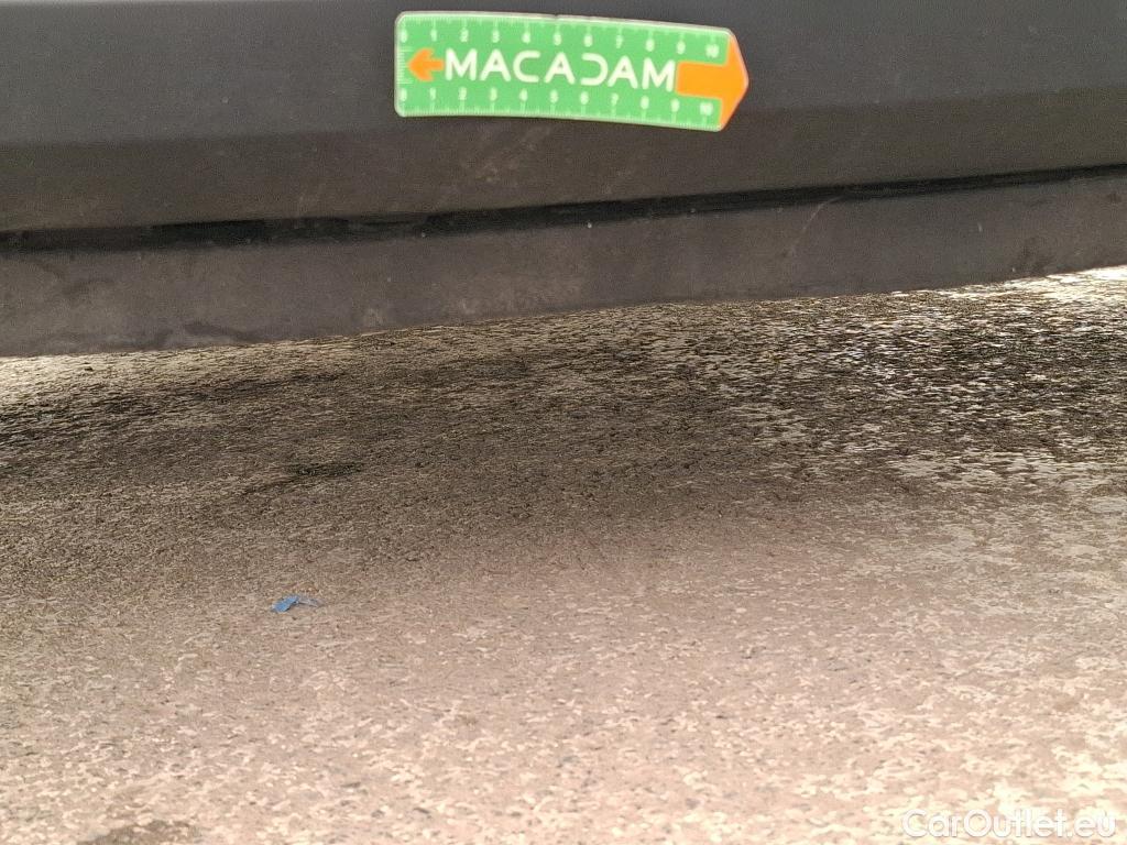  Renault  Trafic  Fourgon L2H1 1300 Grand Confort 1.6 dCi #36