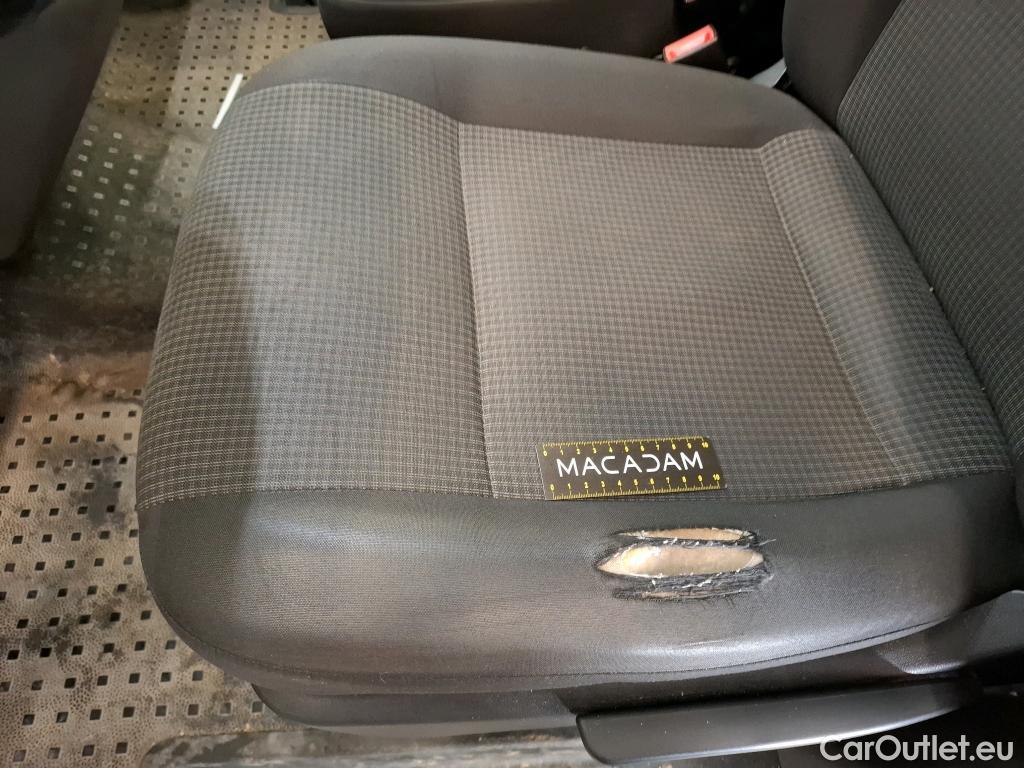  Volkswagen  Transporter VOLKSWAGEN  / 2019 / 4P / Fourgon tôlé 2.0 TDi 150 L1H1 Business Line Plus #7