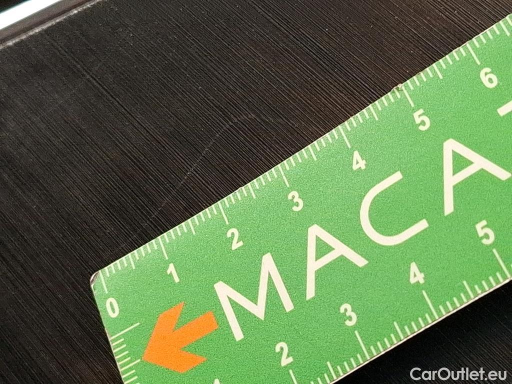  Renault  Trafic  Fourgon L2H1 3T Grand Confort 2.0 dCi 130CV BVM6 E6d #17