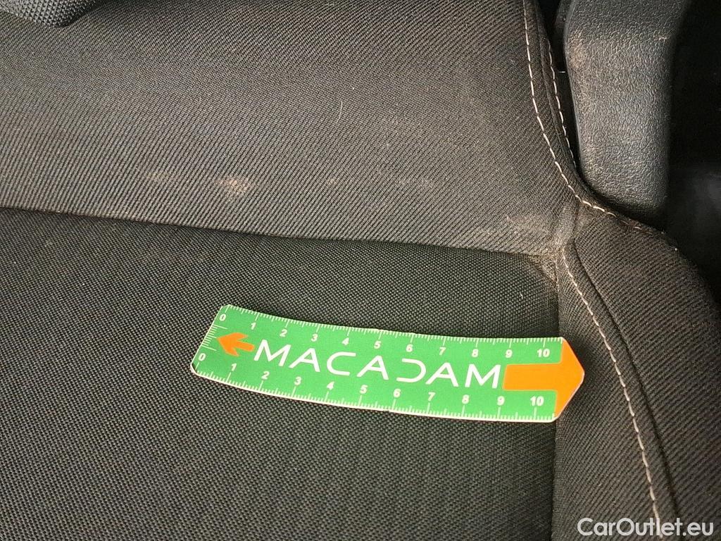  Renault  Trafic  Fourgon L2H1 1300 Grand Confort 1.6 dCi #58