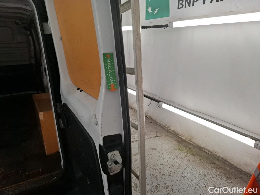  Renault  Trafic  Fourgon L2H1 1300 Grand Confort 1.6 dCi #40