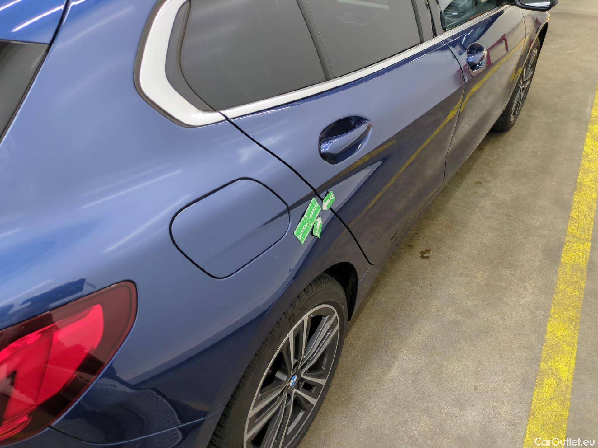  Bmw  Serie 1 BMW Série 1 / 2019 / 5P / Berline 1.5 116I Business Design #29