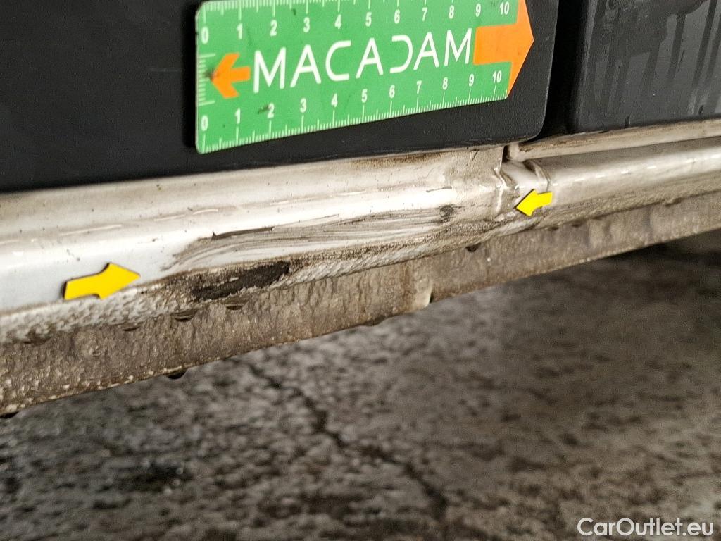  Renault  Trafic  Fourgon L2H1 3T Grand Confort 2.0 dCi 130CV BVM6 E6d #4