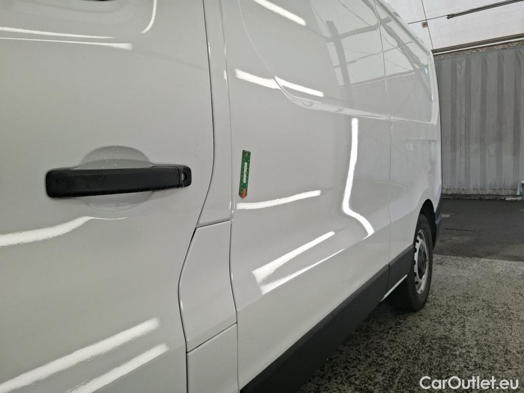  Renault  Trafic RENAULT  / 2021 / 4P / Fourgon tôlé FG GCF L2H1 3T Blue dCi 130 #8