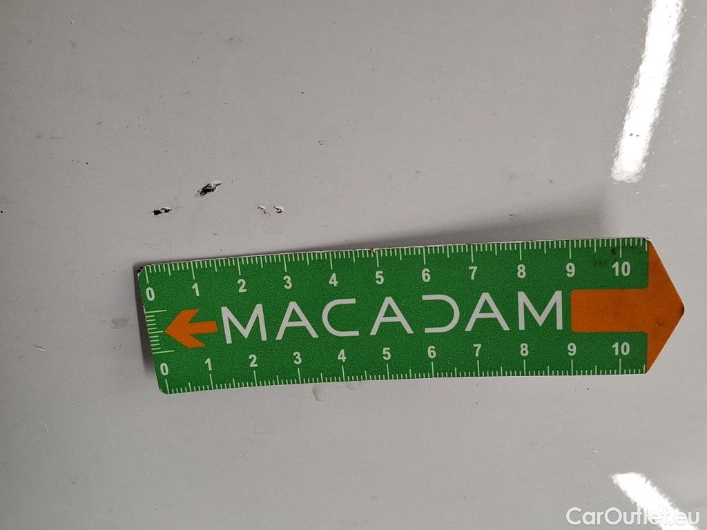  Renault  Trafic  Fourgon L2H1 3T Grand Confort 2.0 dCi 130CV BVM6 E6d #25