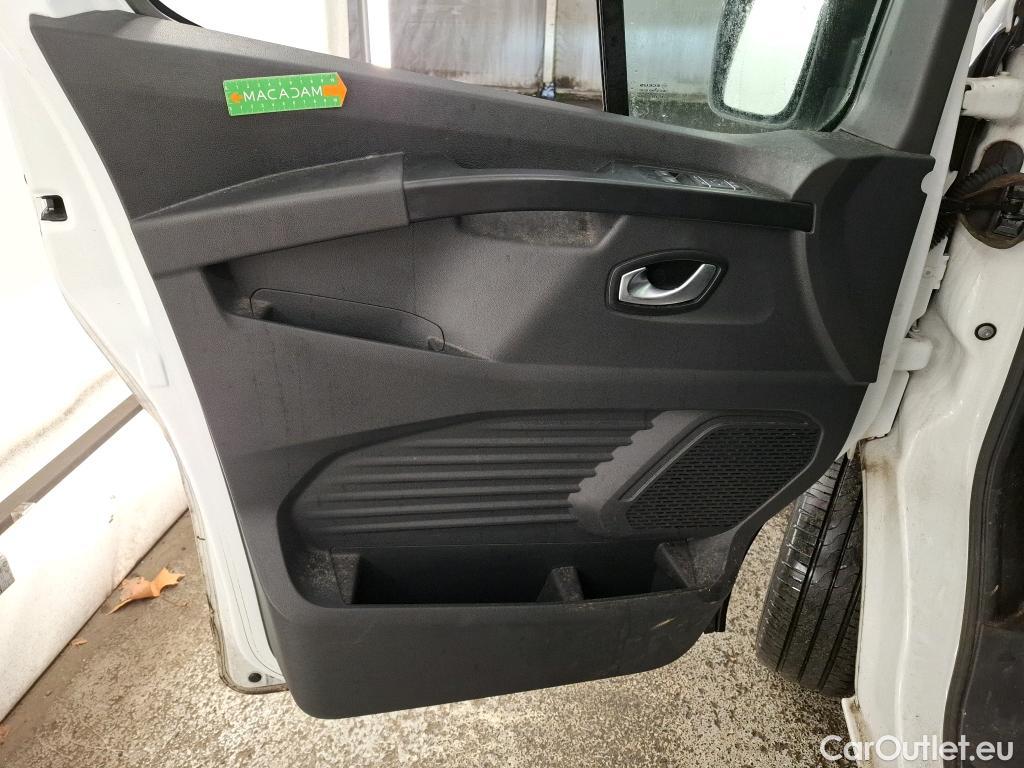  Renault  Trafic  Fourgon L2H1 3T Grand Confort 2.0 dCi 130CV BVM6 E6d #13
