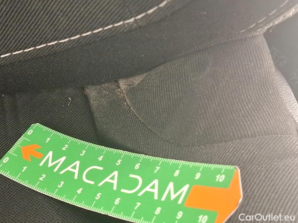  Renault  Trafic  Fourgon L2H1 1300 Grand Confort 1.6 dCi #67