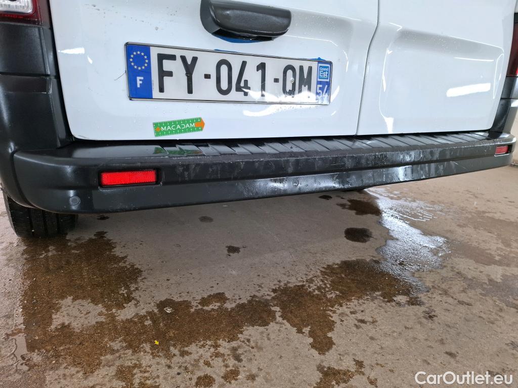  Renault  Trafic RENAULT  / 2019 / 4P / Fourgon tole NV FG GCF L2H2 1200 Energy dCi 145 #2