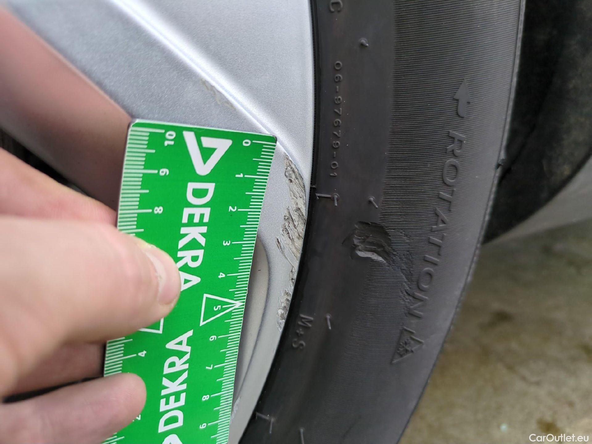  Citroen  C5 CITROEN  Aircross / 2018 / 5P / SUV Hybrid 225 ë-EAT8 Business #10