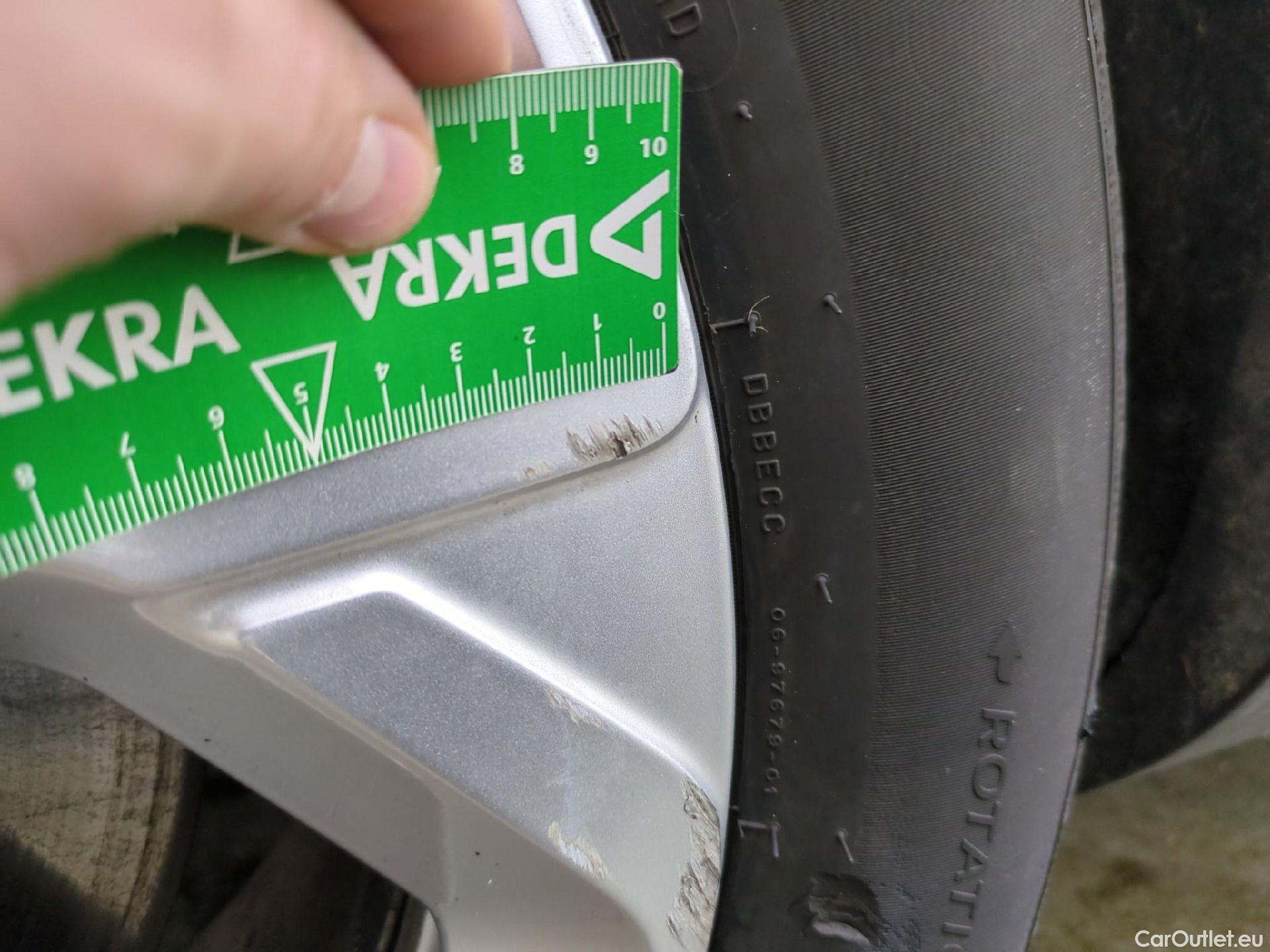  Citroen  C5 CITROEN  Aircross / 2018 / 5P / SUV Hybrid 225 ë-EAT8 Business #13