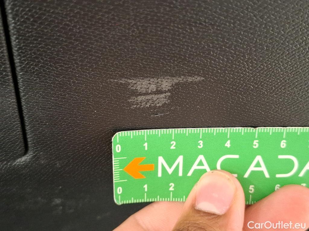  DS  DS7 7 Crossback Performance Line + 2.0 BlueHDi 180CV BVA8 E6dT #32