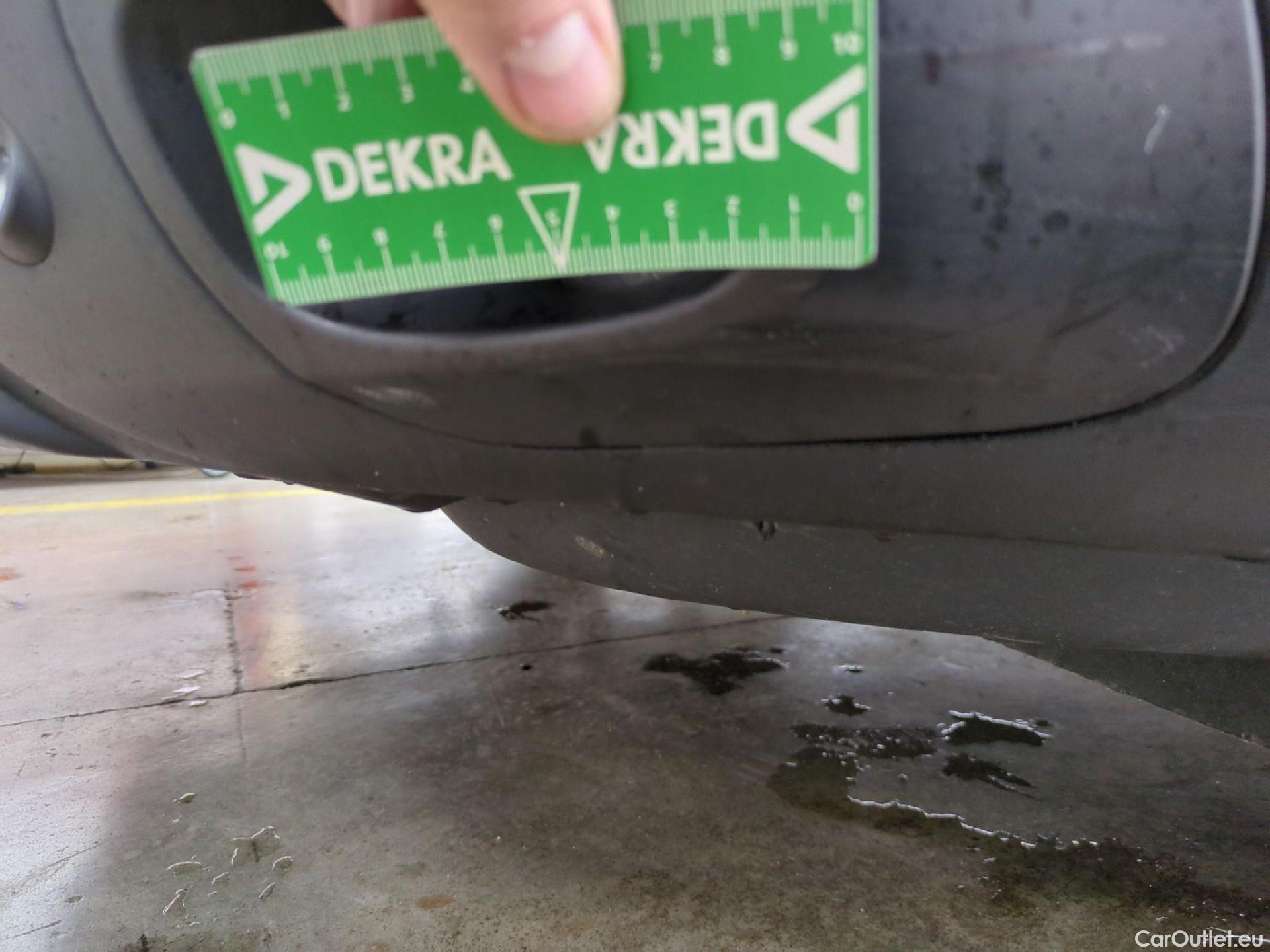  Citroen  C5 CITROEN  Aircross / 2018 / 5P / SUV Hybrid 225 ë-EAT8 Business #48