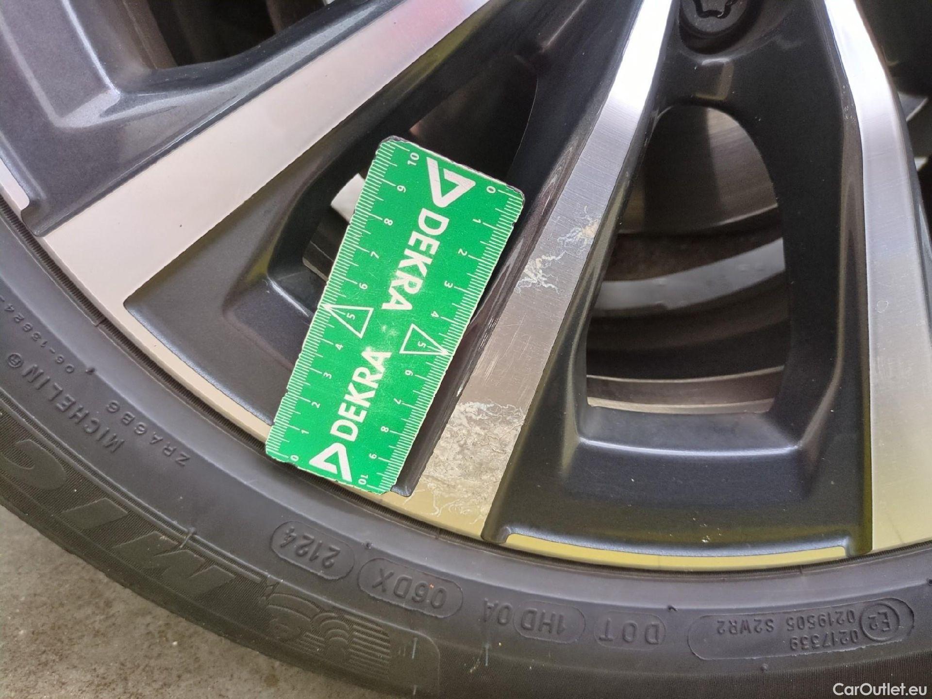  Bmw  Serie 3 Série 3 Touring 316 d Lounge 2.0 120CV BVA8 E6d #6