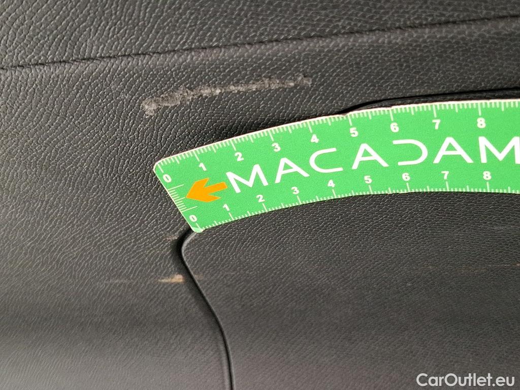  DS  DS7 7 Crossback Performance Line + 2.0 BlueHDi 180CV BVA8 E6dT #29