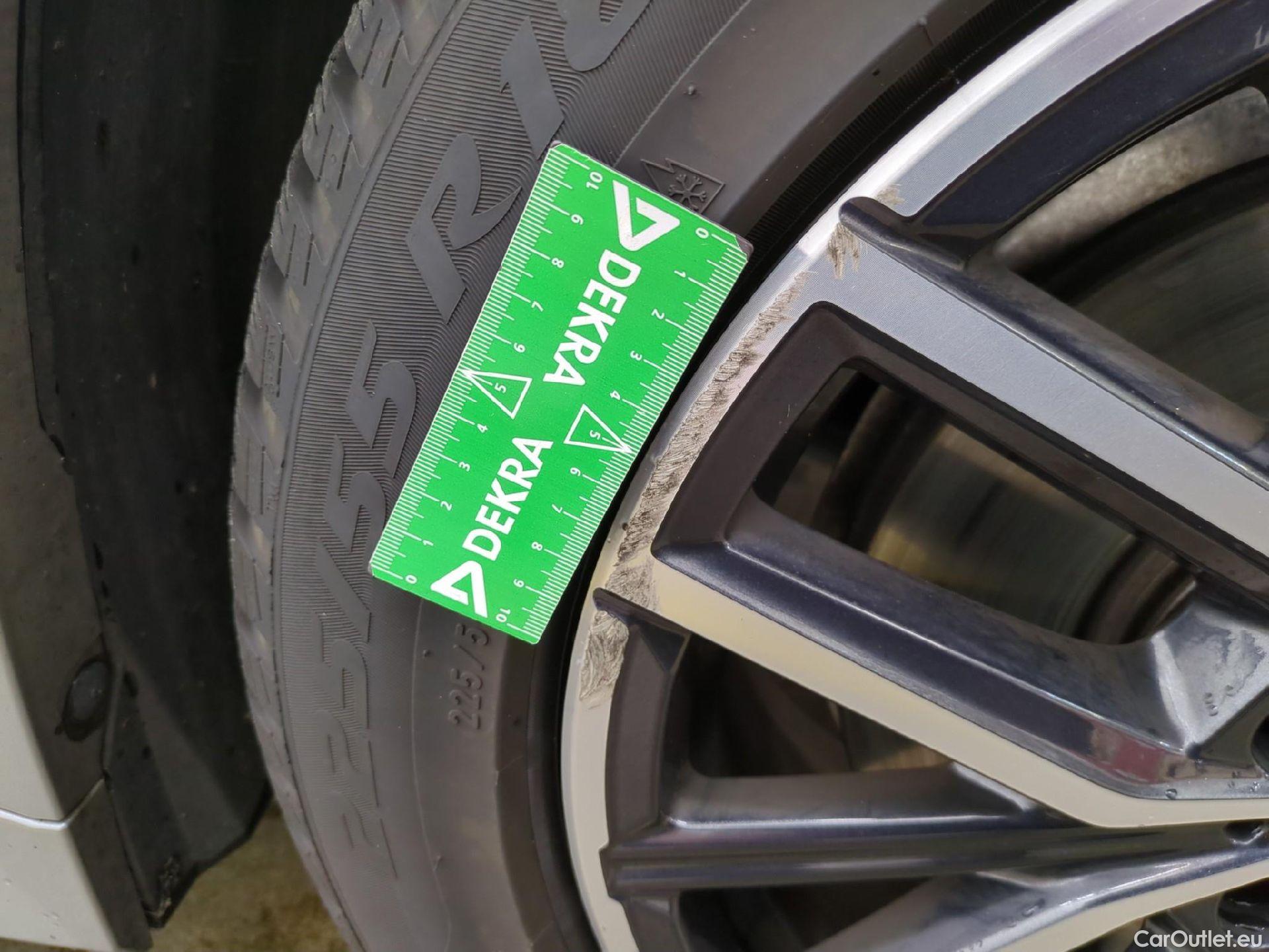  Bmw  X1 BMW  / 2022 / 5P / SUV xDrive23i M Sport DKG7 #4