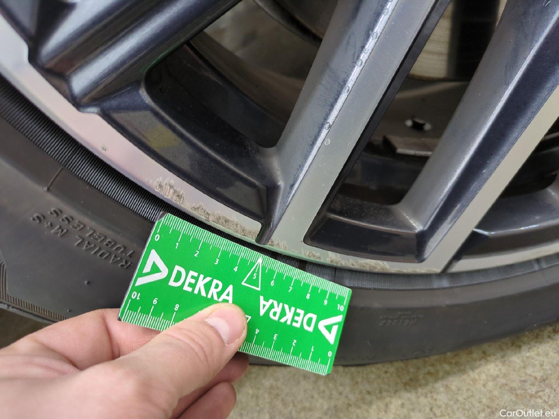  Bmw  X1 BMW  / 2022 / 5P / SUV xDrive23i M Sport DKG7 #5